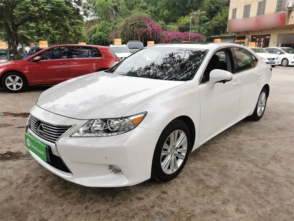Lexus ES 2014