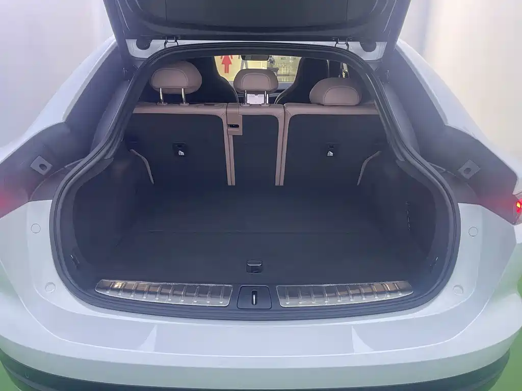 NIO EC6 — миниатюра 11