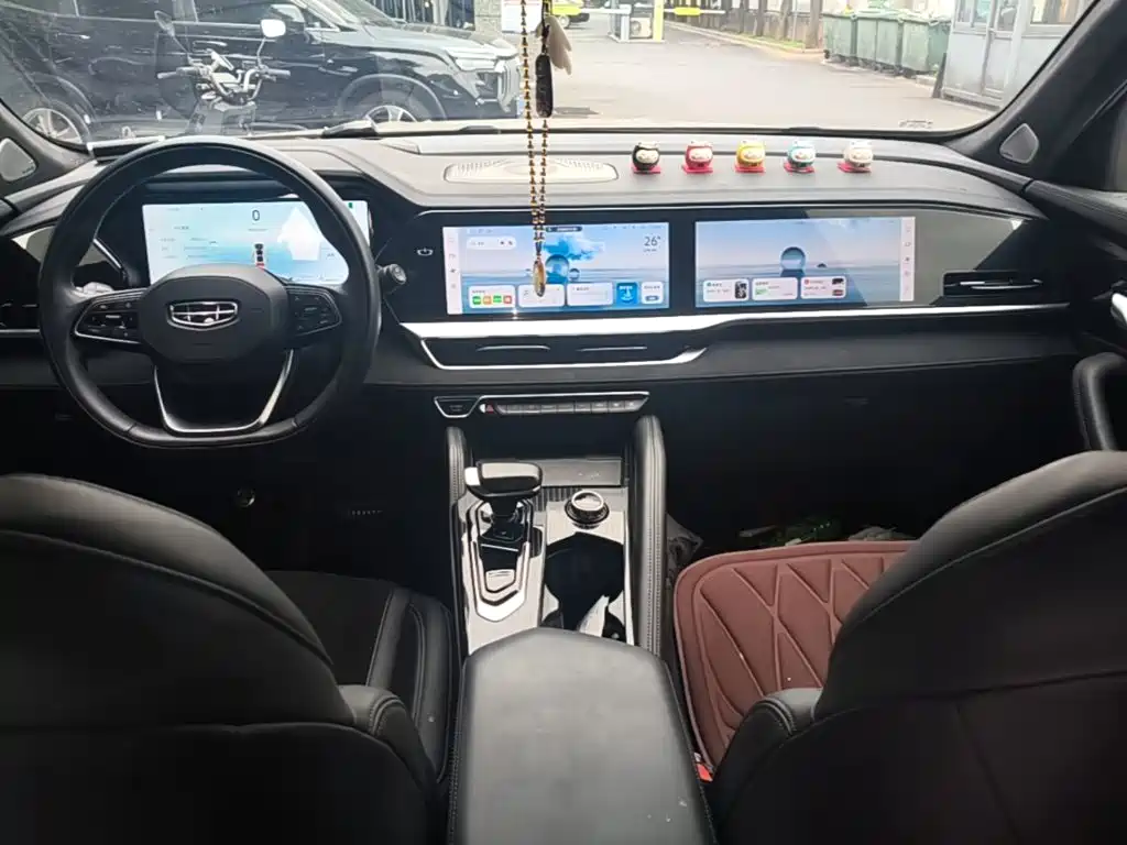 Geely Xingyue L — миниатюра 10