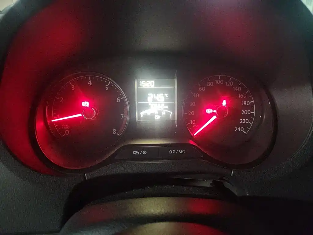 Volkswagen Polo — миниатюра 12
