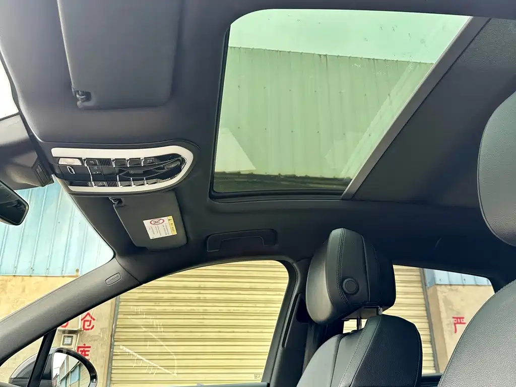 Porsche Macan - фото 39