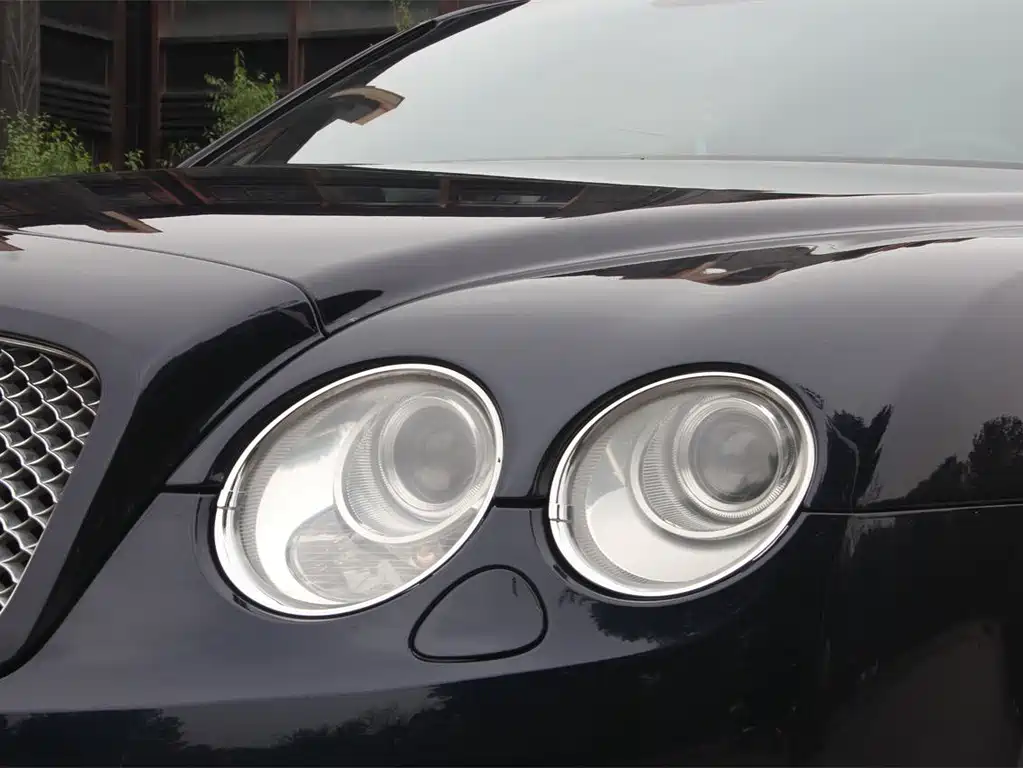 Bentley Flying Spur — миниатюра 10