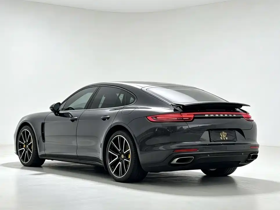 Porsche Panamera — миниатюра 8