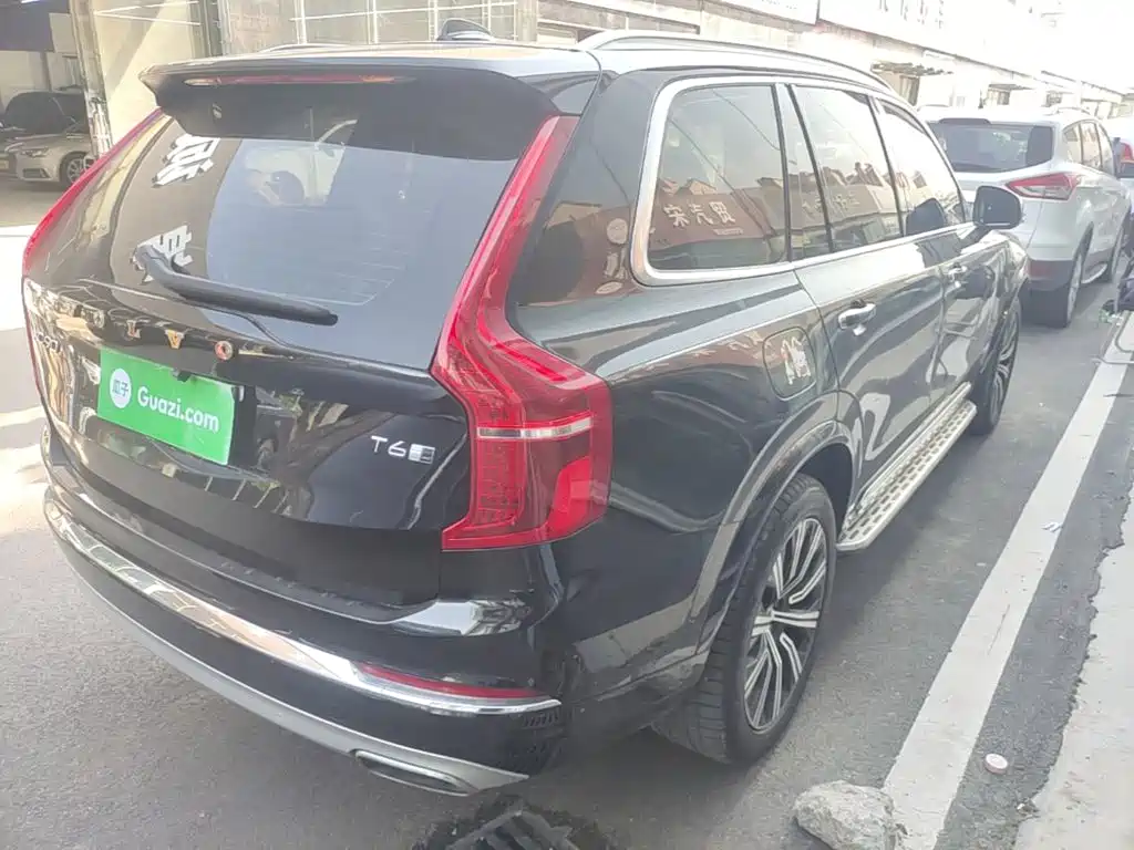 Volvo XC90 — миниатюра 7