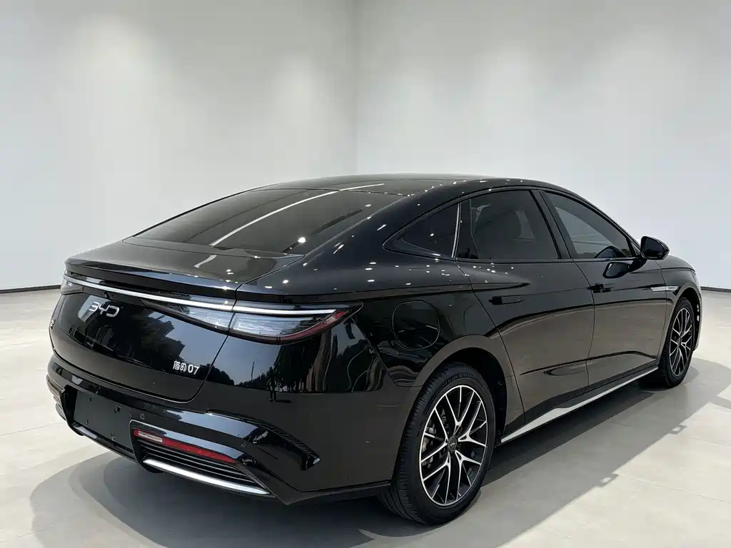 BYD Seal 07 DM-i — миниатюра 6