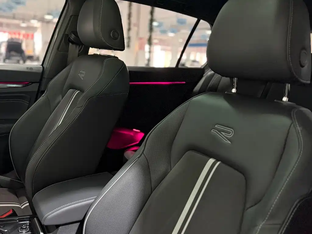 Volkswagen Golf — миниатюра 7