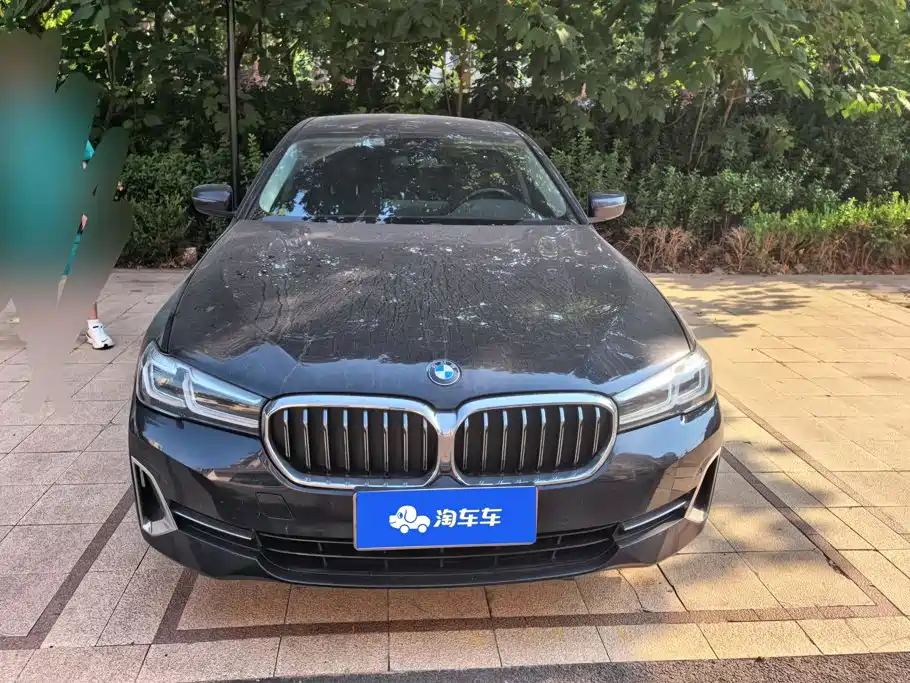 BMW 5 Series — миниатюра 2
