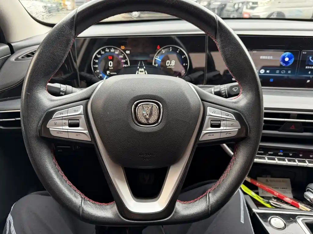 Changan Eado — миниатюра 7