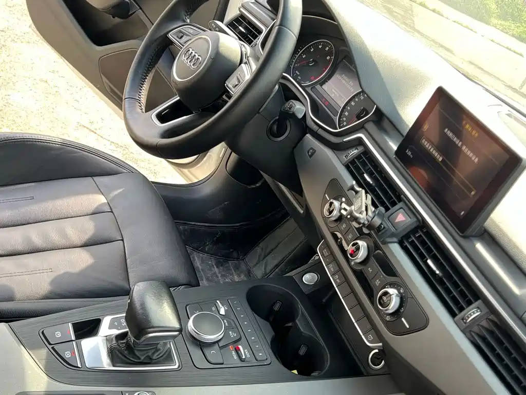 Audi A4L — миниатюра 8