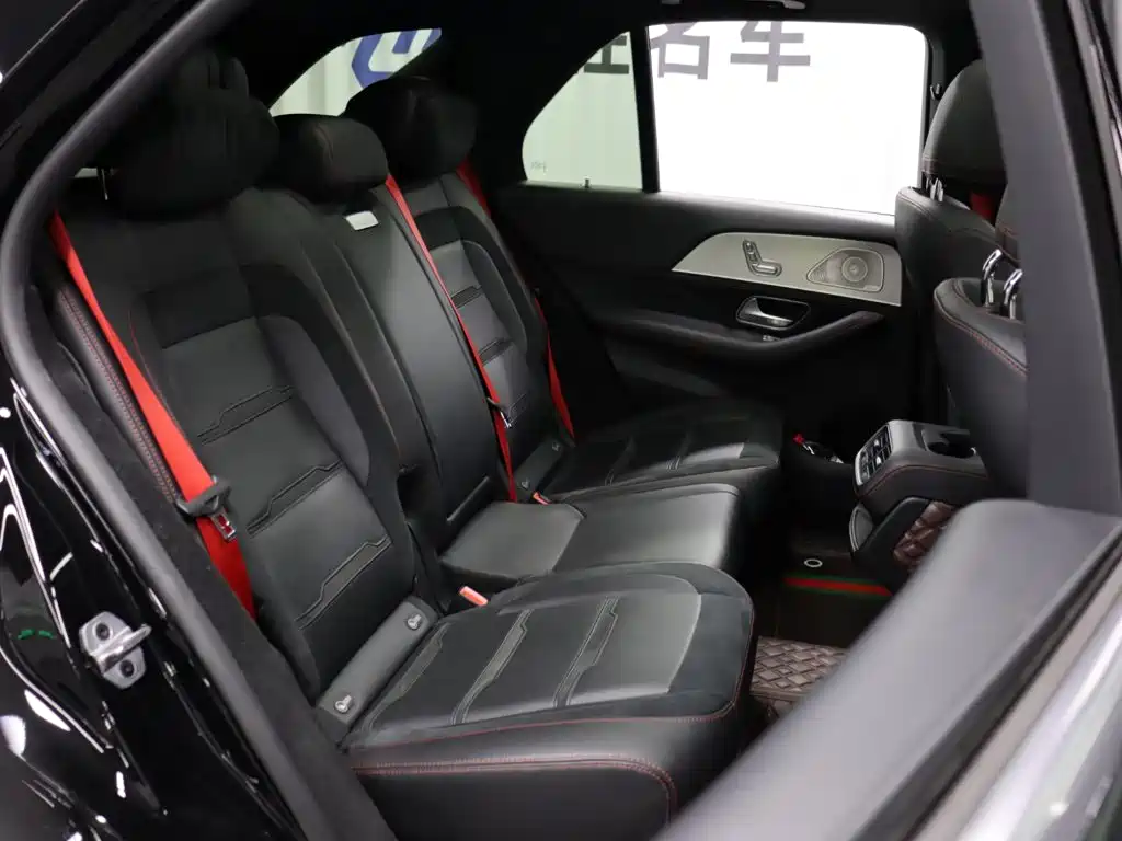 Mercedes-Benz GLE AMG — миниатюра 23