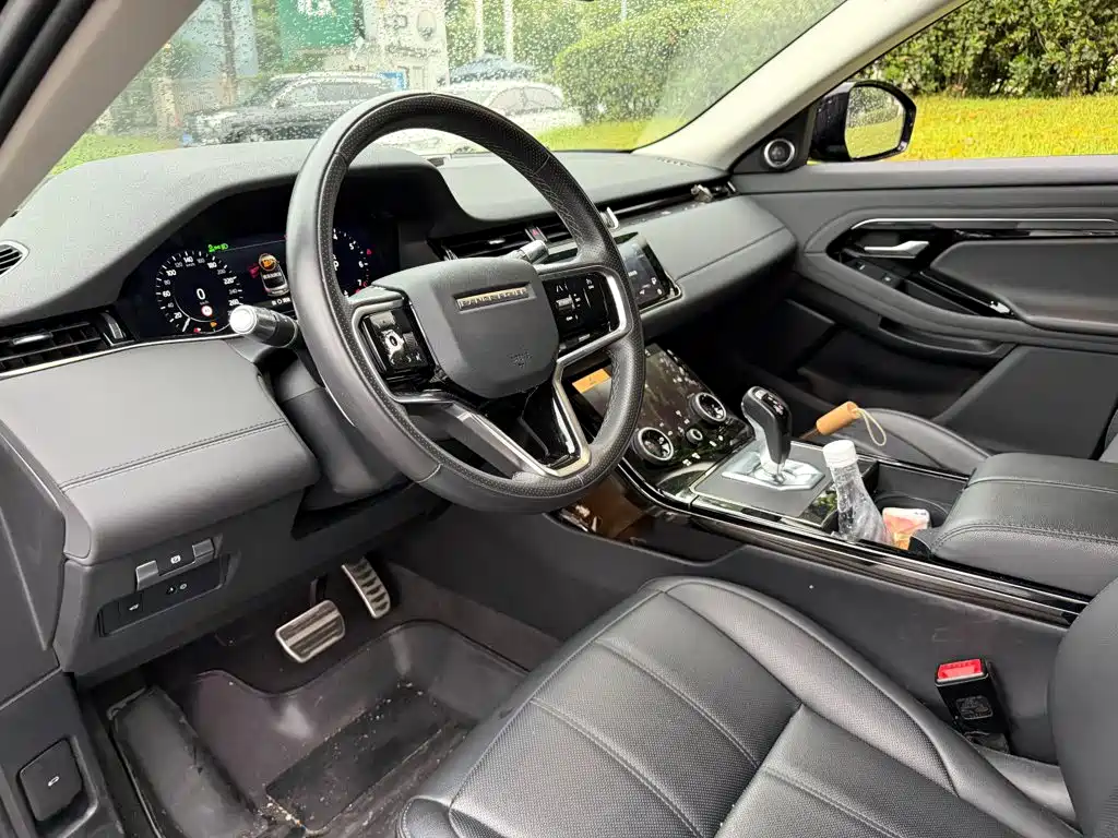 Land Rover Evoque — миниатюра 7