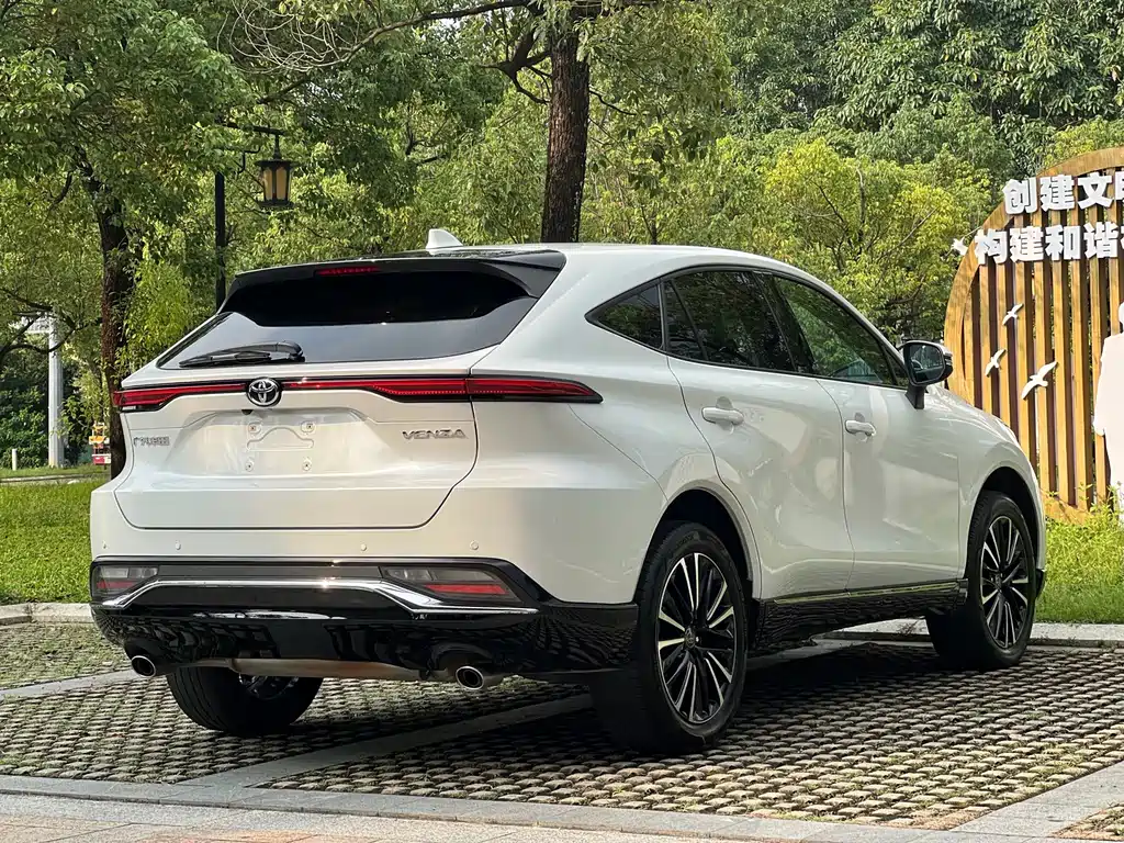 Toyota Venza — миниатюра 30