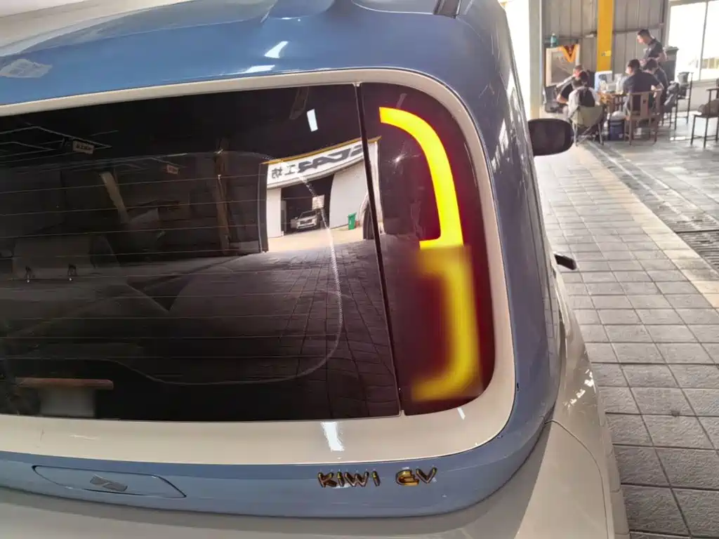 Baojun KiWi EV — миниатюра 8