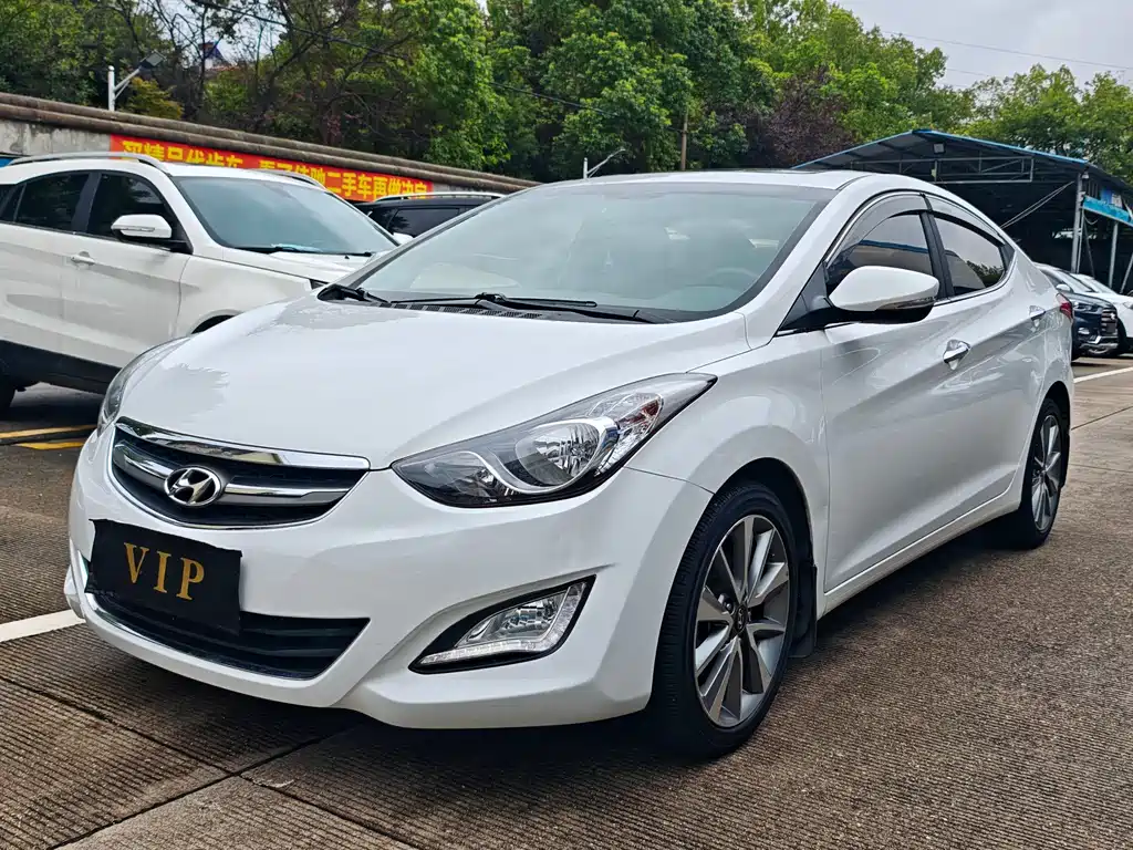 Hyundai Elantra Langdong