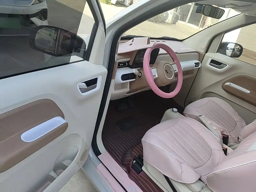 Wuling MINIEV — миниатюра 14