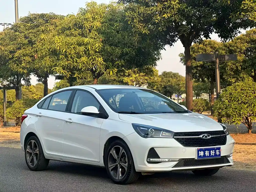 CHERY ARRIZO 5