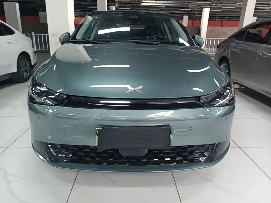 XPeng P5 — миниатюра 3