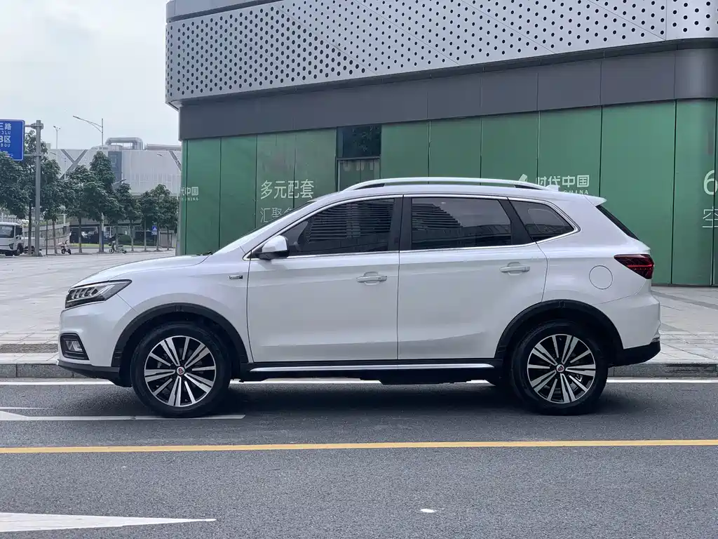 Roewe RX5 — фотографии объявления, Фото 22