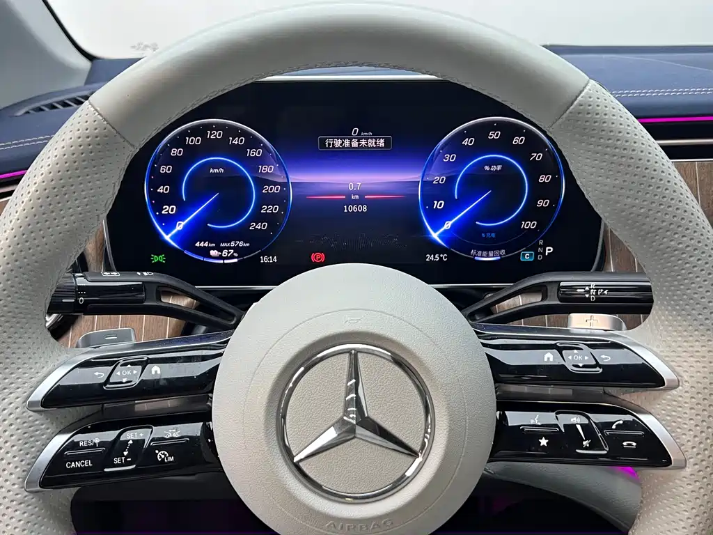 Mercedes-Benz EQE — миниатюра 12