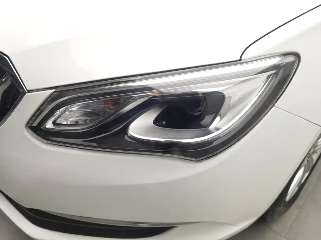Buick Excelle — миниатюра 7