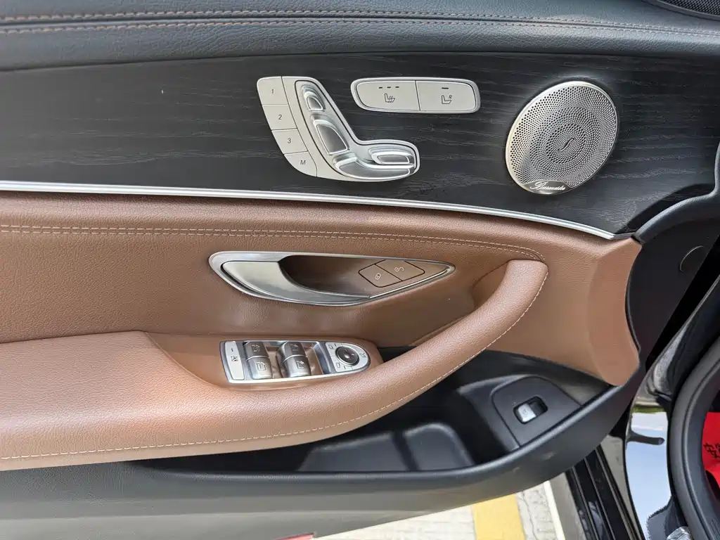 Mercedes-Benz E-Class E 2023 E 300 L Sport Luxury