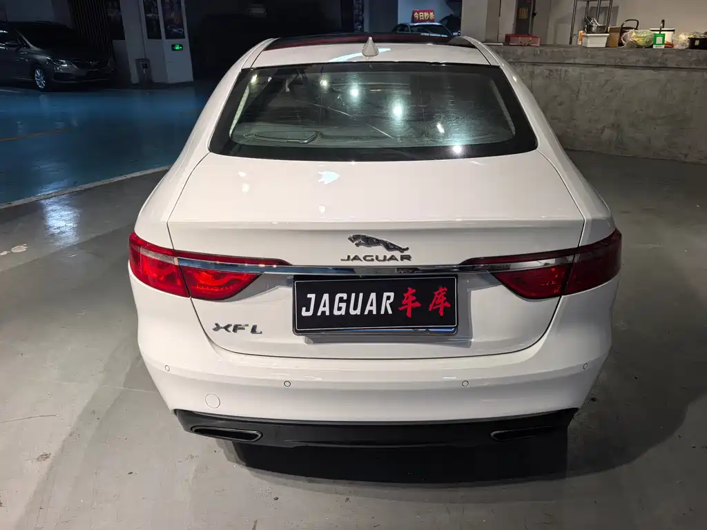 Jaguar XFL 2018 XFL 2.0T 250PS Luxury