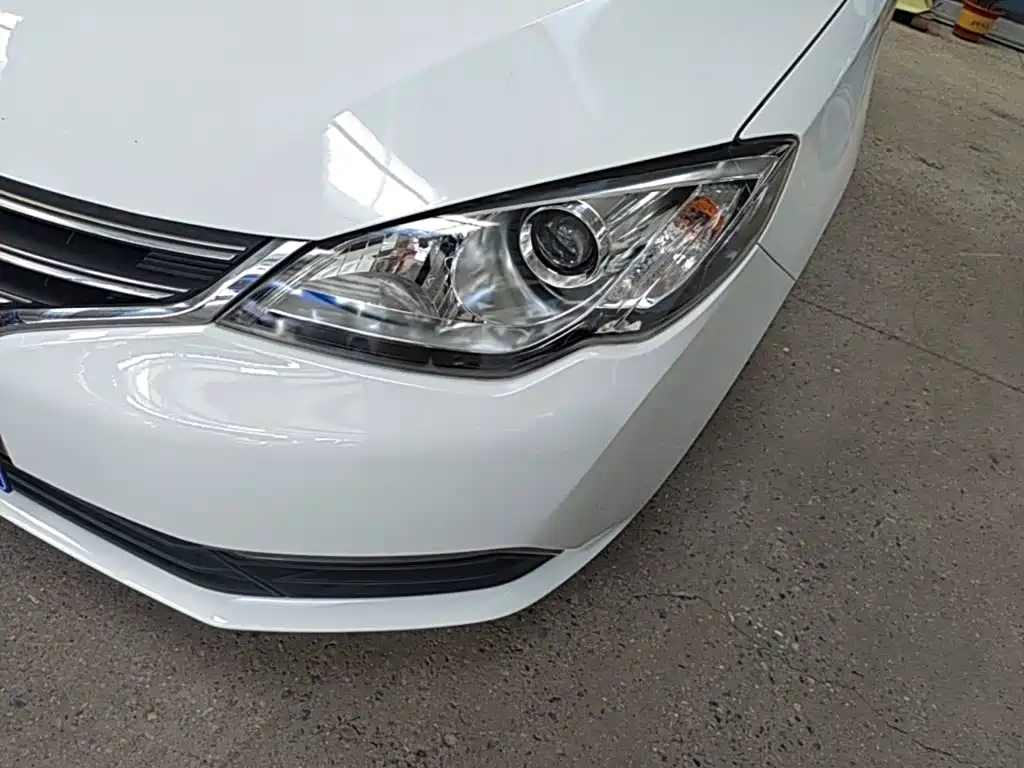 Roewe 360 — миниатюра 24