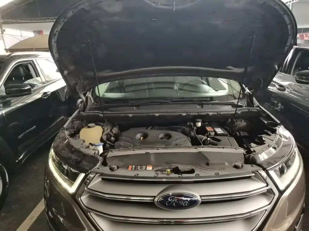 Ford Edge — миниатюра 20