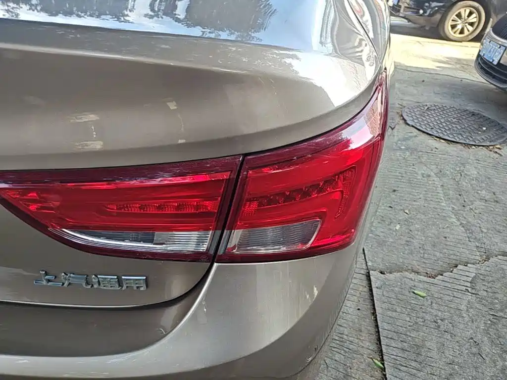 Buick Verano — миниатюра 8