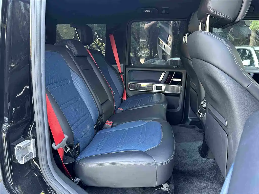 Mercedes-Benz G-Class — миниатюра 11