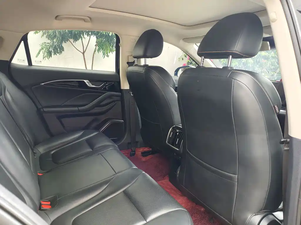 Bestune B70 2022 2.0T AT Premium