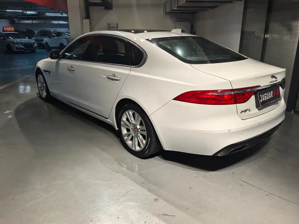 Jaguar XFL 2018 XFL 2.0T 250PS Luxury