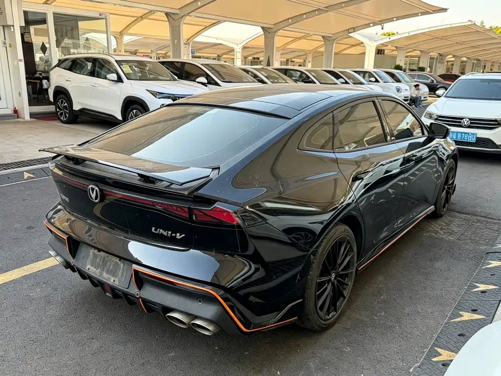 Changan UNI-V — миниатюра 13