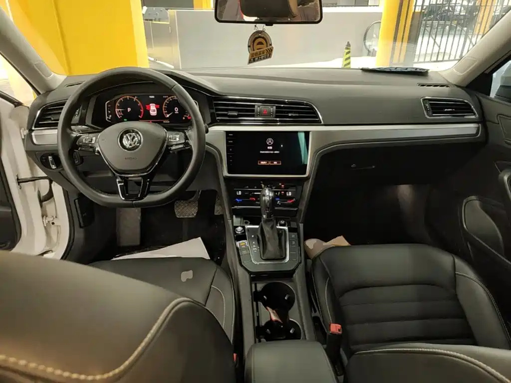 Volkswagen Lamando — миниатюра 10