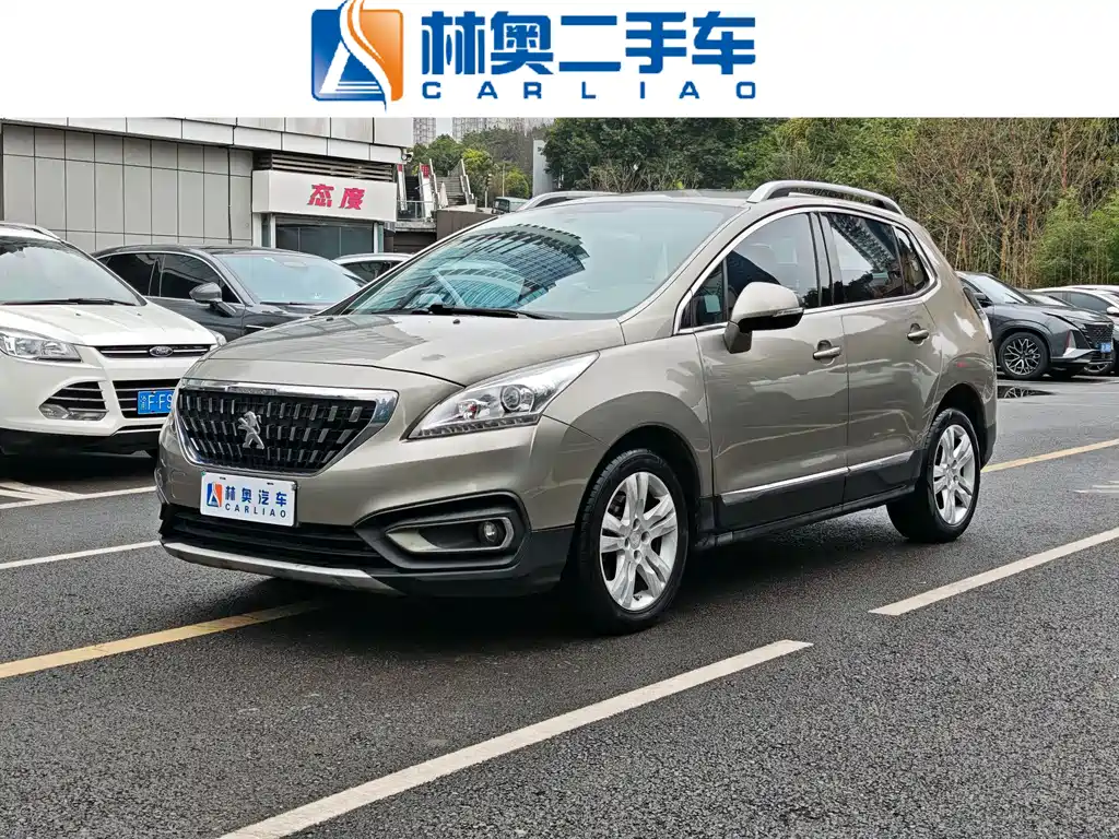 PEUGEOT 3008
