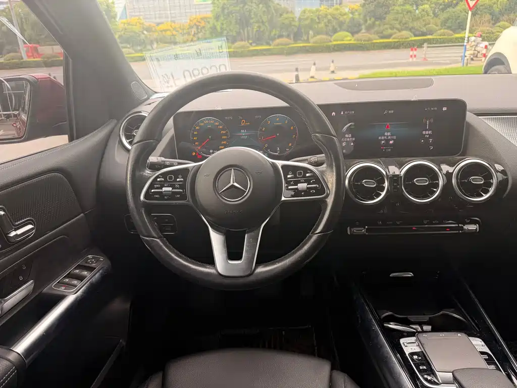 Mercedes-Benz B-Class — миниатюра 9