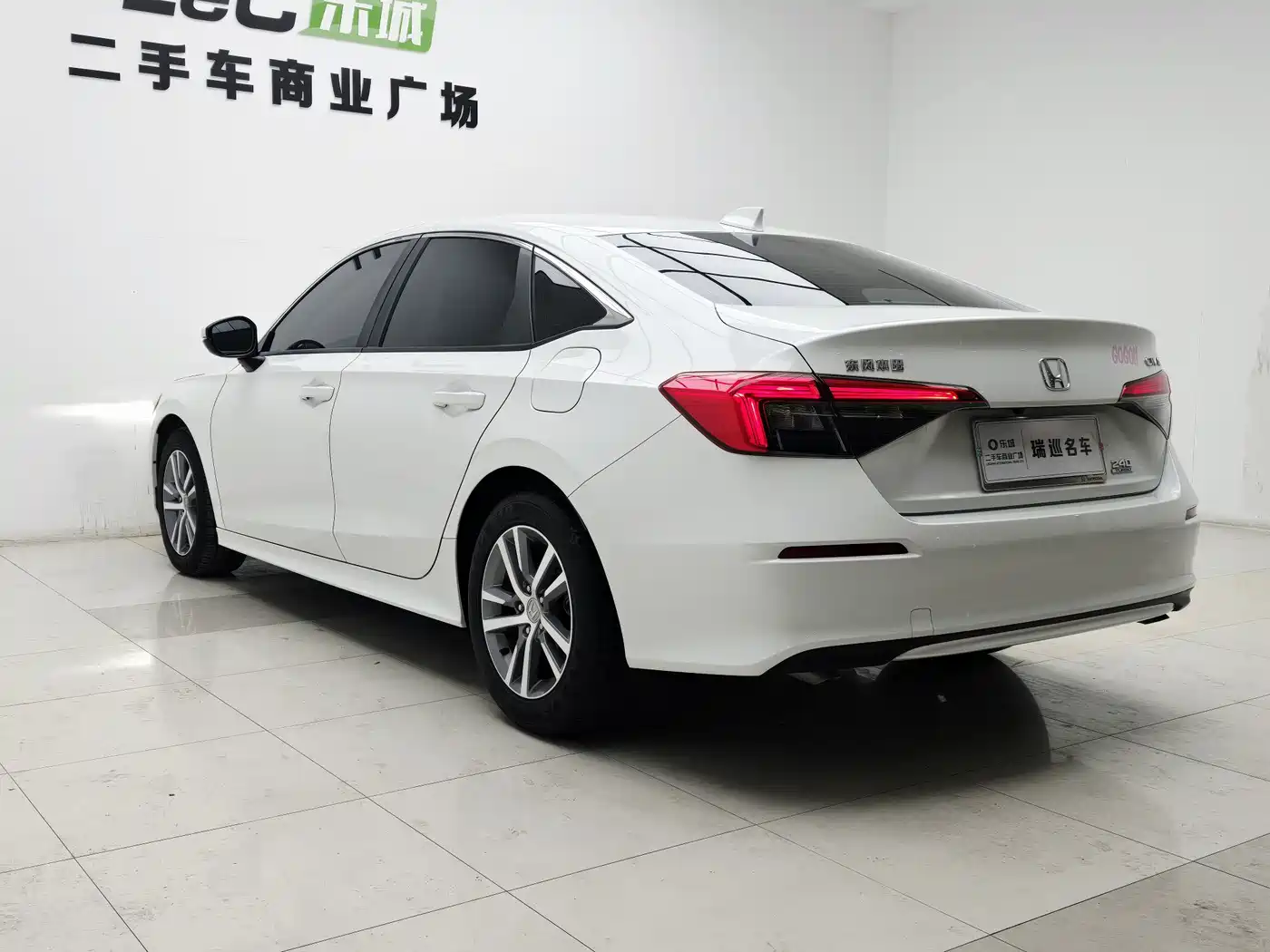 Honda Civic 2024 Белый из Китая, фото 5