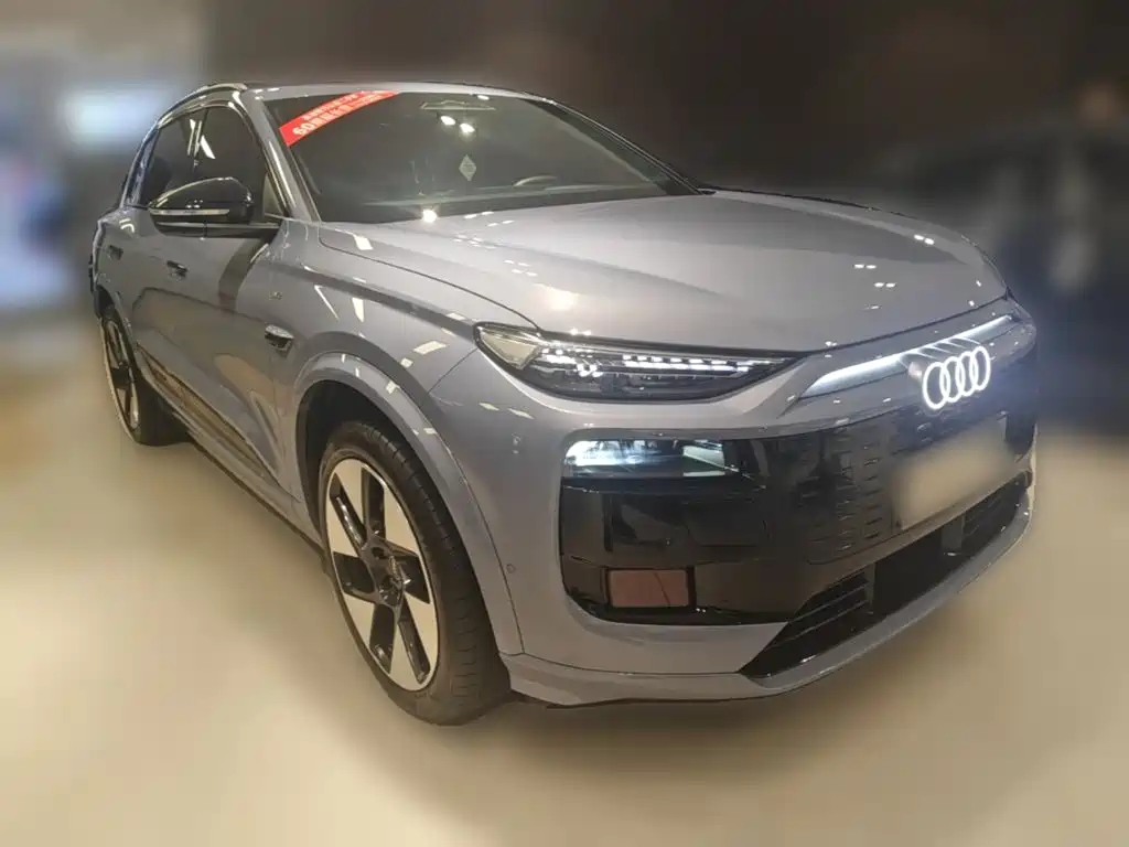 Audi Q6L e-tron — миниатюра 6