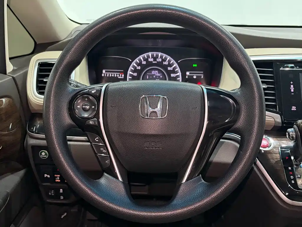Honda Odyssey — миниатюра 16