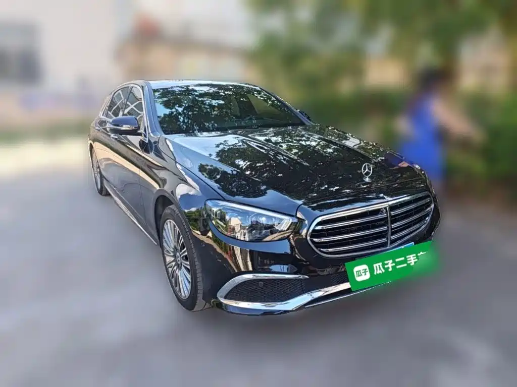 Mercedes-Benz E-Class — миниатюра 24