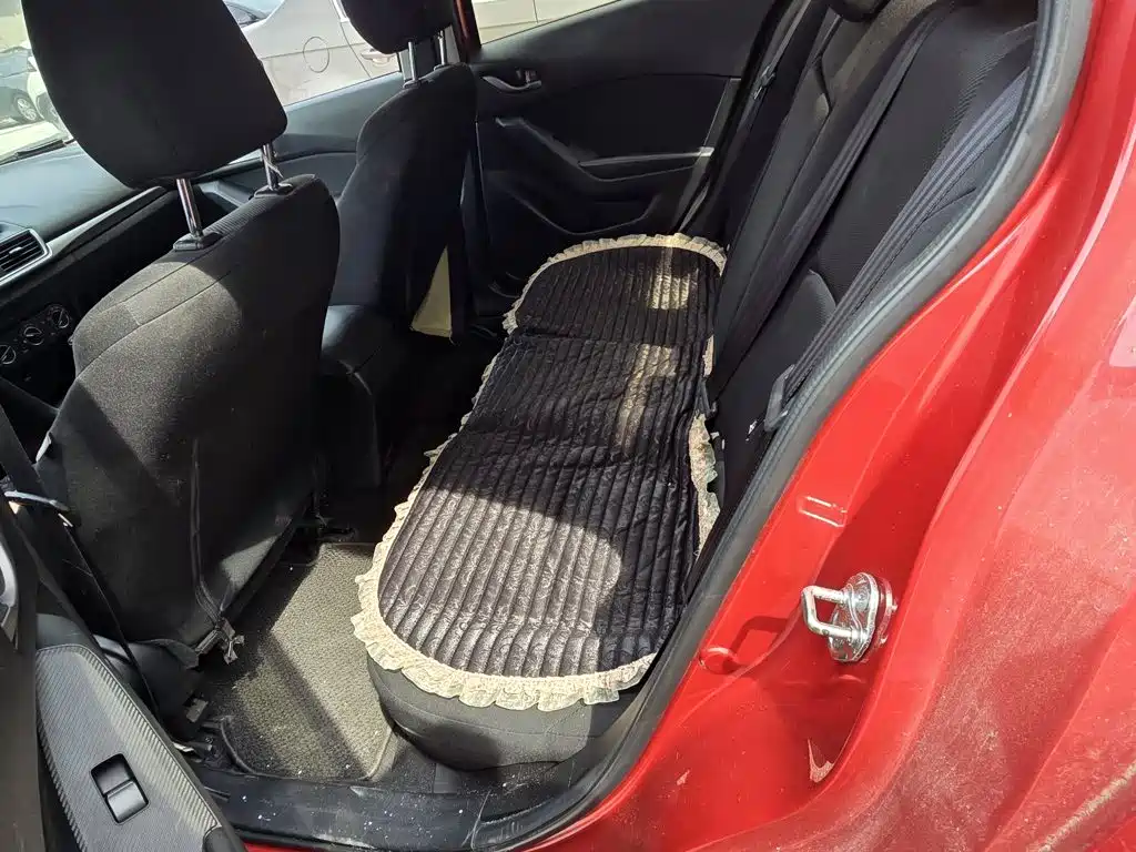 Mazda 3 Axela — миниатюра 14