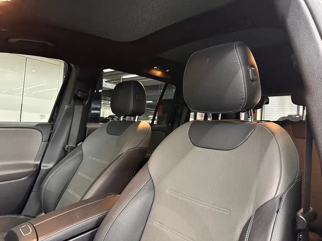 Mercedes-Benz GLB A MG 2023 AMG GLB 35 4MATIC