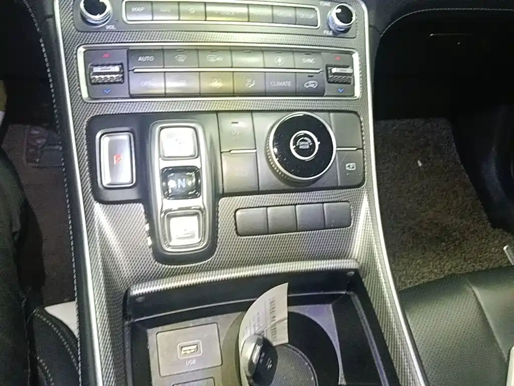 Hyundai Santa Fe — миниатюра 14