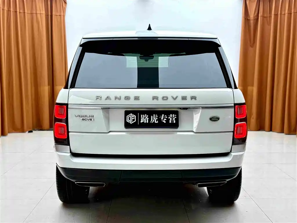 Land Rover Range Rover 2018 3.0 SC V6 Vogue Long Wheelbase