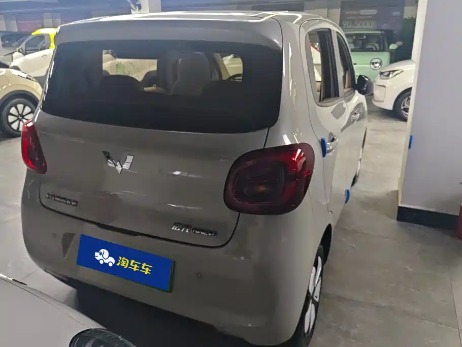 Wuling MINIEV — миниатюра 3