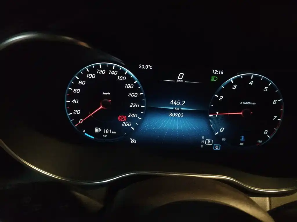 Mercedes-Benz GLC — миниатюра 4