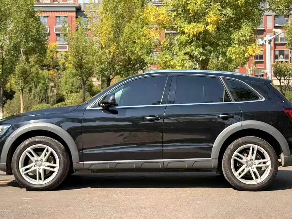 Audi Q5 — миниатюра 9