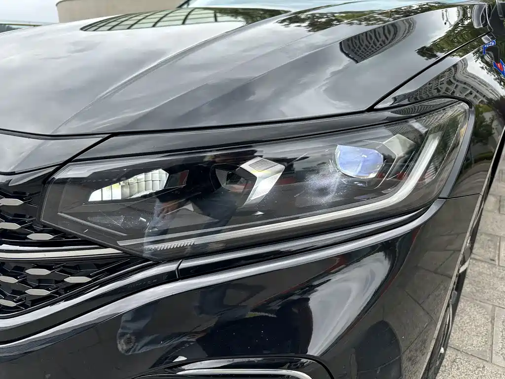 Volkswagen Passat — миниатюра 32
