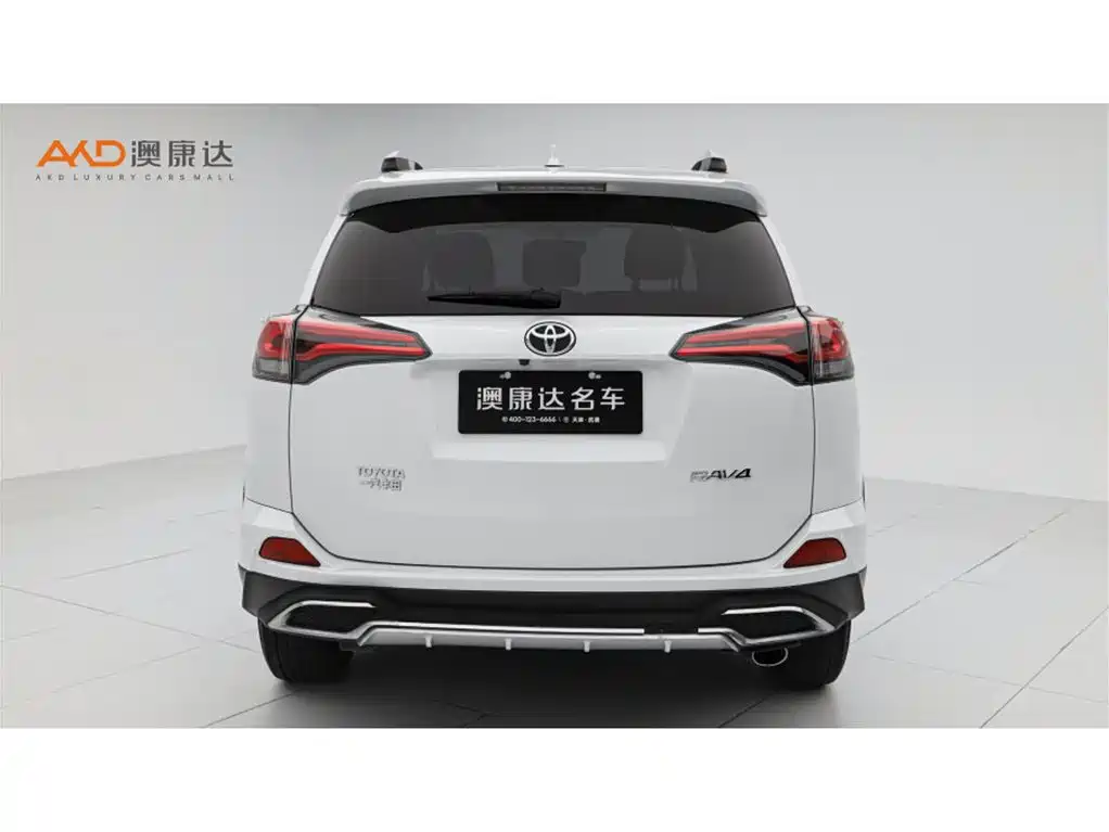 Toyota RAV4 — миниатюра 4