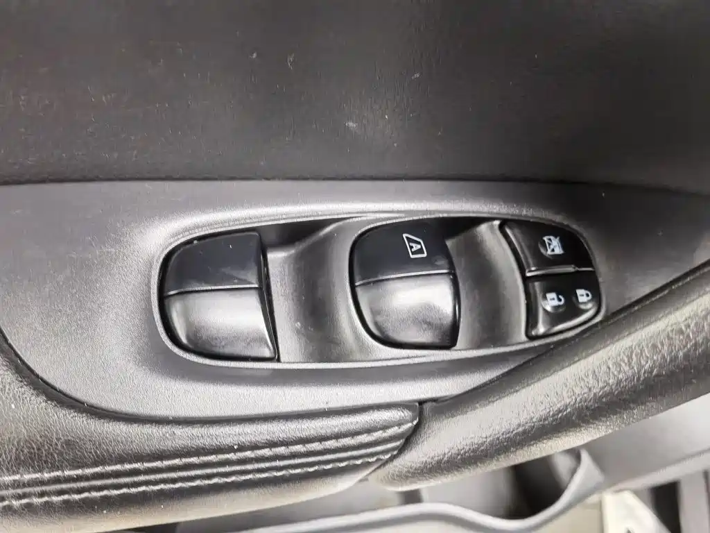 Nissan X-Trail 2017 2.0L CVT Comfort 2WD